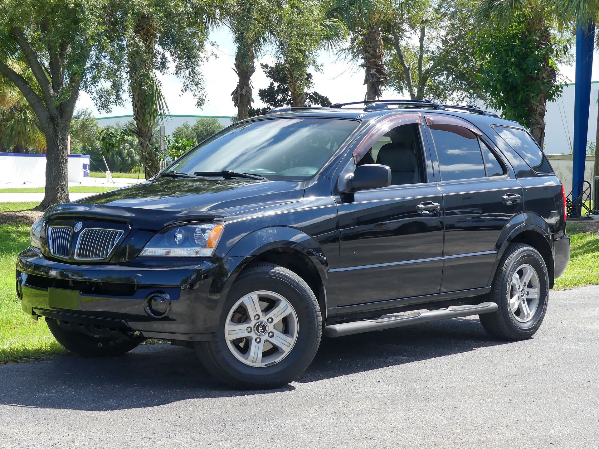 2005 Kia Sorento LX